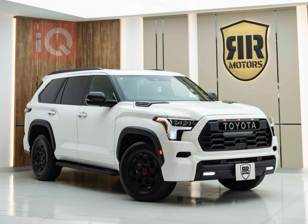 تويوتا سيكويا